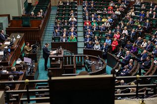 012_Prezydent Karol Nawrocki_Sejm_Expose_Ministra MS_Radosława Sikorskiego_date}_MWB18589.jpg.JPG